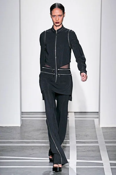 Look 26